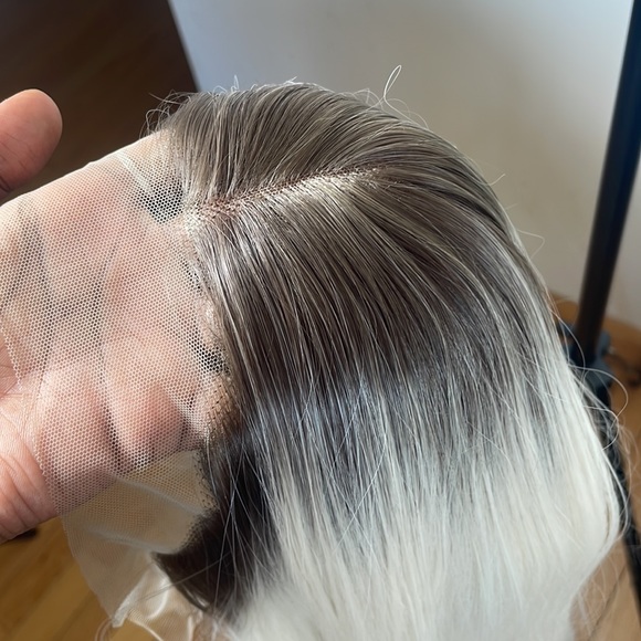 - - 💫24” BLONDE OMBRÉ NATURAL STRAIGHT LACE FRONT WIG - Picture 13 of 17